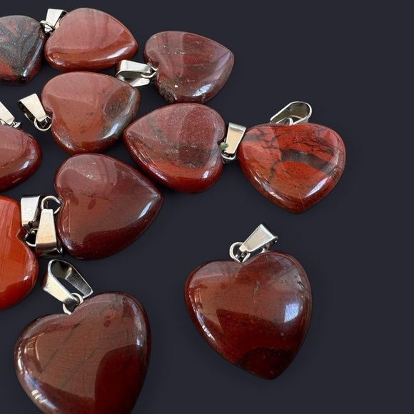 Red Jasper Heart Pendant Necklace - Picture 3 of 4